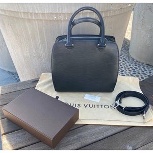 Louis Vuitton EPI Black Pont Neuf Satchel